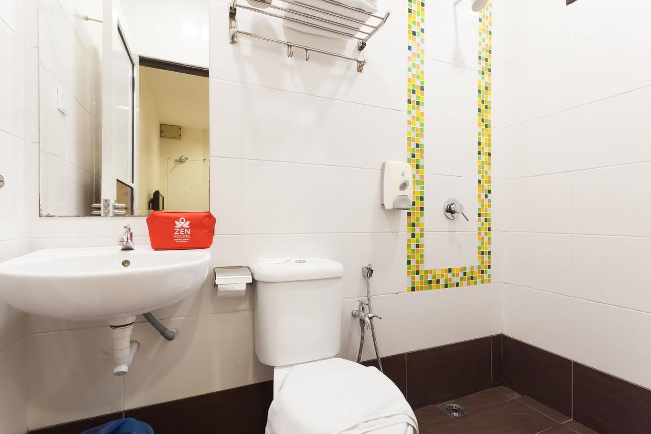 Zen Rooms Pertam Jaya Malacca Extérieur photo